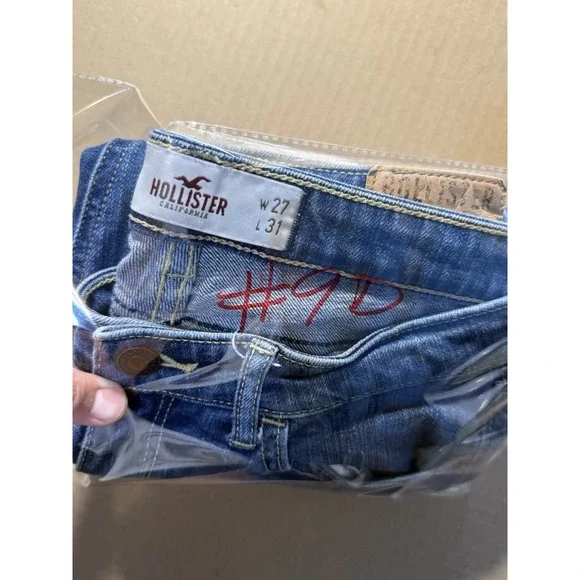 Hollister Women's Super Skinny  Blue Denim Distressed - Picture 12 of 12